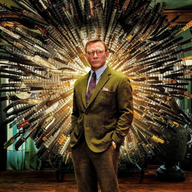 Knives Out (2019) Review