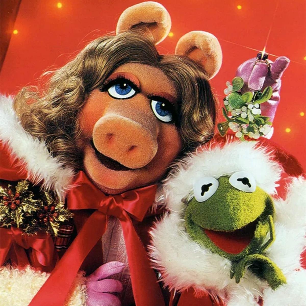 a muppet family christmas review